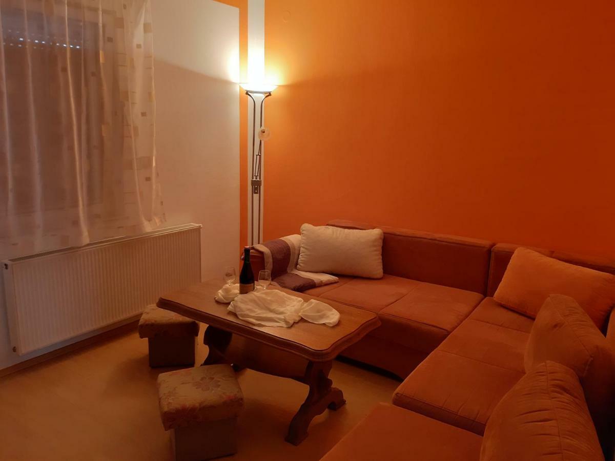 Ruza Apartman Zengg Kültér fotó
